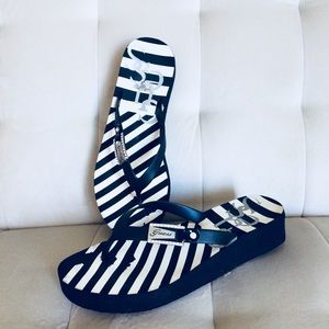 Guess Sandals